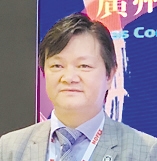 台上台下 相关产品