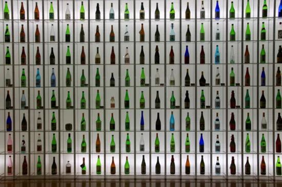 侥幸逃生的司机 相关产品