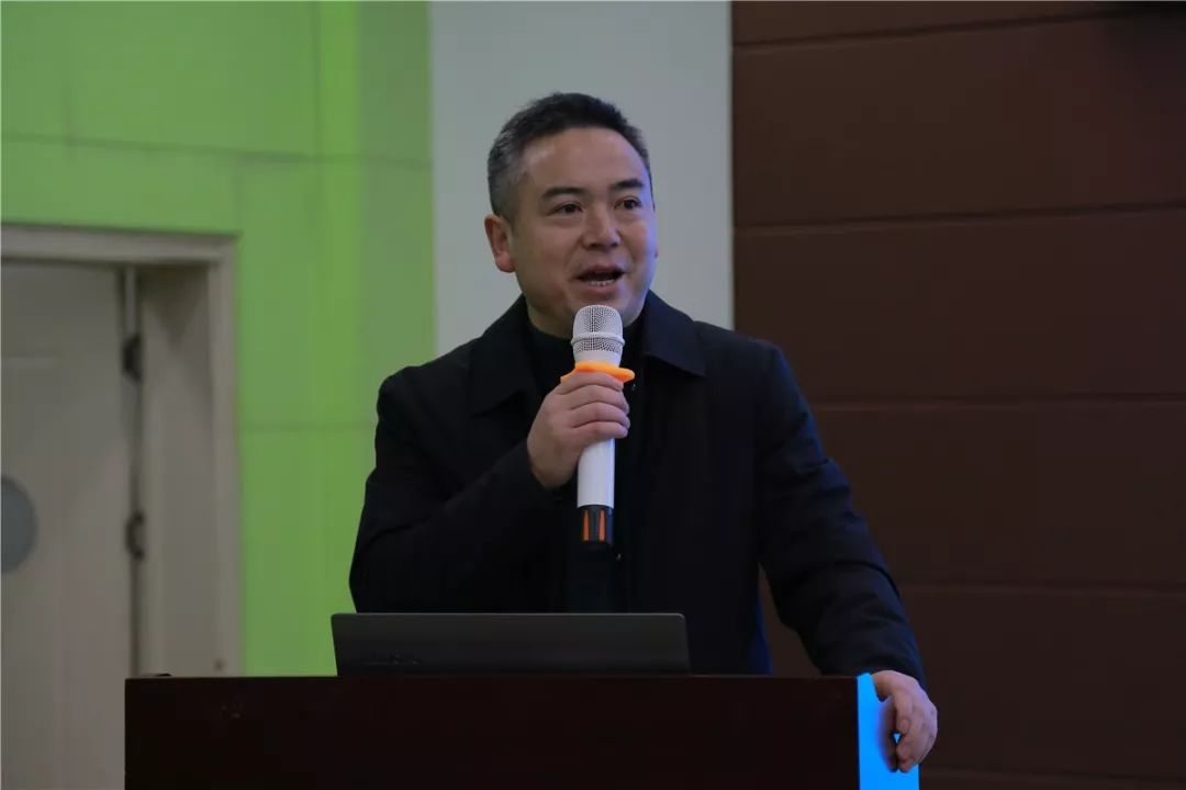 俄狄浦斯市长 相关产品