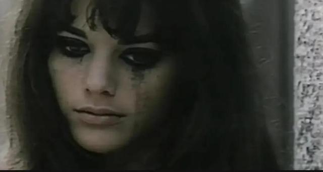 冲破黎明前的黑暗 相关产品