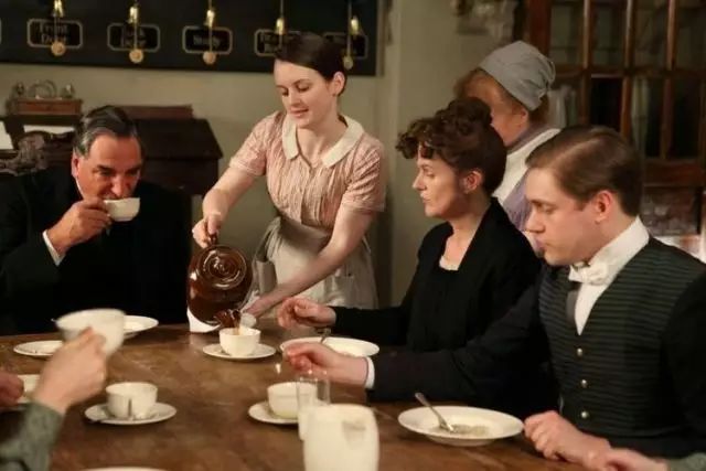 冰雪奇缘2 相关产品