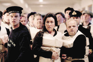 僧侣和枪 产品图片