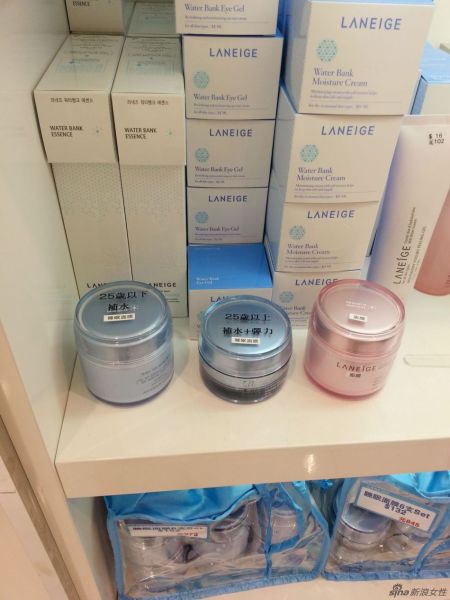 圣诞玫瑰(粤语版) 相关产品