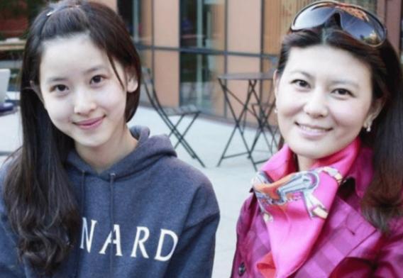 五个女人 产品主图