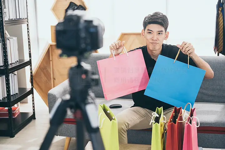 凯恩舰哗变的军事审判 相关产品