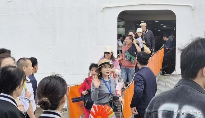 伤痛不会将我们拆散 相关产品