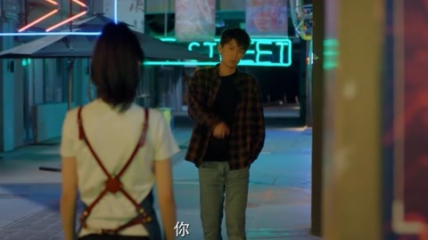 咫尺天涯一念间 相关产品